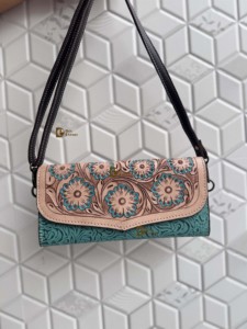 Cartera de Cuero Tallada a Mano de Alta Calidad, Elegante Color Turquesa, Multiusos, Estilo Occidental, para Mujer, Uso Diario - Product Image 5