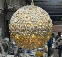 Décoration suspendue en fibre optique et éclairage, motif lune sculptée dorée, haute qualité pour mariage, événement, décoration intérieure