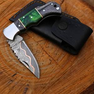 Couteau de chasse en acier Damas à pointe tombante avec manche vert, bord biseauté, épaisseur 0,7 mm, couteau pliant fabriqué en usine - Product Image 5