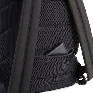 Sac à dos vintage en cuir véritable avec fermeture éclair, imperméable, léger, compartiments spacieux et compartiment pour ordinateur, idéal pour un usage décontracté - Product Image 6