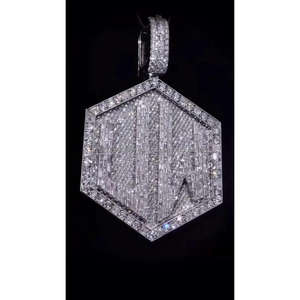 จี้ฮิปฮอปสำหรับผู้ชายทำจาก925เงินสเตอร์ลิงประดับเพชรโมอิสใส - Product Image 1