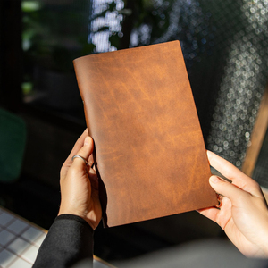 Menu de restaurant personnalisé en cuir imperméable classique de luxe ALM-0057 - Product Image 5