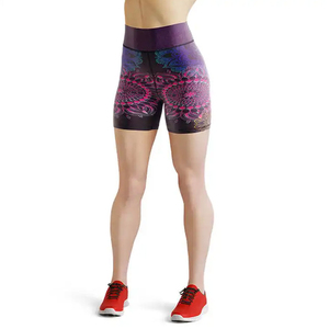 Shorts de yoga taille haute pour femmes, imprimé motif mandala, en spandex et polyester, extensible dans les quatre sens, taille élastique, pour entraînement et fitness - Product Image 3
