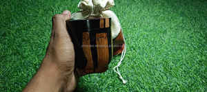 Quemador de Incienso Imperial Noor Luxe de Resina, Regalo Festivo Moderno - Product Image 3