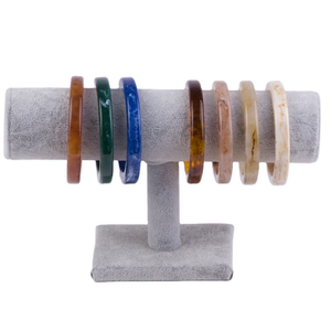 Bracelets en résine élégants faits à la main pour un style décontracté, ethnique et moderne au meilleur prix, look élégant et haut de gamme - Product Image 3