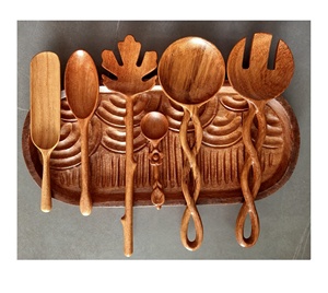 Usine du Vietnam Cuillère de service en bois de noyer naturel Ustensiles de cuisine en forme de coeur pour la maison et le jardin Logo personnalisable - Product Image 5