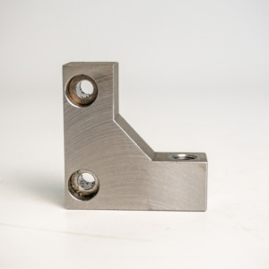 Bloc d'angle en L en acier inoxydable traité en surface AMT VINA, usinage CNC de haute précision, support à angle droit - Product Image 1