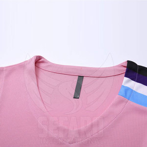 Uniforme de Baloncesto de Diseño Único, Uniforme de Baloncesto de Secado Rápido, Ropa Deportiva, Uniforme de Baloncesto - Product Image 3