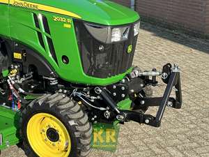 Tracteur John Deere 2032R haute performance prêt à être expédié dans le monde entier, en stock, livraison rapide, qualité supérieure, disponible dès maintenant. - Product Image 2