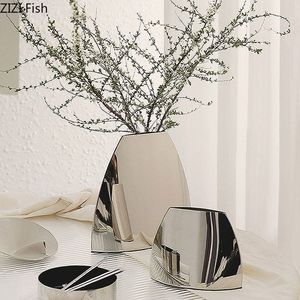 แจกันดอกไม้อะลูมิเนียมทำมือแบบกำหนดเองสำหรับตกแต่งบ้านและสวน กระถางดอกไม้สีเงินสำหรับตกแต่งงานอีเว้นท์และของตกแต่งงานแต่งงาน - Product Image 5