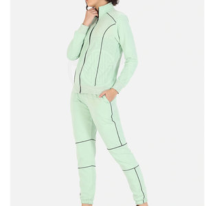 Ensemble de survêtement pour femme, équipement de fitness de qualité, ensemble confortable pour la course et la marche - Product Image 3