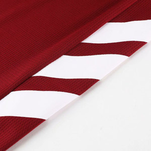 Conjunto de Uniforme Clásico de Baloncesto para Equipos |   The Talent Sports Transpirable 100% Poliéster |   Kit de Retención de Color y Forma de Larga Duración - Product Image 4