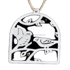 Article décoratif suspendu en fer avec revêtement en poudre blanche fini pour la décoration de la maison et autres décorations de Noël - Product Image 2