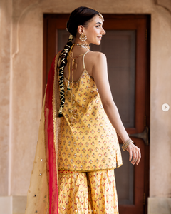 SADIA AUN HUTE COUTURE <b>Yellow</b> Embroidered Silk <b>Saree</b> Red Dupatta Traditional Indian Wedding Outfit Women Regular Fit - Product Image 5