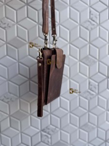 2026 Fashionable Phone Purse Handbag Real Genuine Leather New Design Sling <b>Bag</b> <b>Small</b> Size <b>Bags</b> Wristlet Pouch Sling <b>Bag</b> - Product Image 3