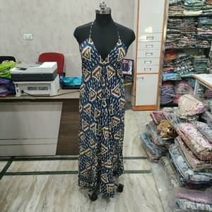Vestido Maxi Halter con Estampado Floral Boho para Mujer, Sin Mangas, Cintura Imperio, Corte en A, Vestido de Gasa para Vacaciones de Verano - Product Image 3