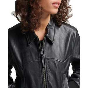 Chaqueta Acolchada de Piel de Oveja para Mujer, Estilo Motociclista, Transpirable, con Estampado, Tejida, Personalizable OEM, de Moda y en Oferta - Product Image 4