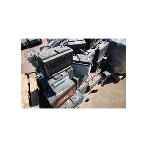 Déchets de batteries de voiture prêts à l'exportation pour la récupération du plomb - Product Image 1