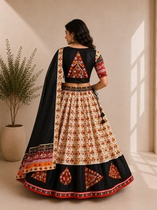 Ensemble Lehenga Choli Dupatta en pur coton Patola pour femmes, longueur au sol, séchage rapide, tenue ethnique indienne pakistanaise pour mariage, pour adultes - Product Image 2