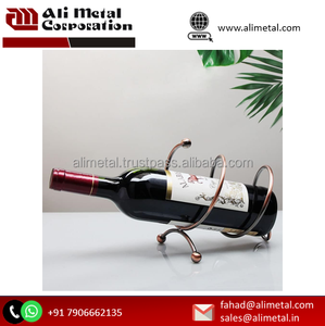 Vertic Cube Soporte de Vino de Metal de Lujo Personalizable Elegante Soporte de Vino Decorativo para Bar Fiesta y Decoración de Sala de Estar - Product Image 3