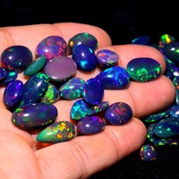 Opales noires éthiopiennes naturelles en cabochon, pierres précieuses en vrac, opales Welo chatoyantes à prix de gros pour l'exportation depuis l'Inde, en vrac 4ct+