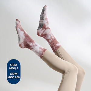 Chaussettes de yoga mi-mollet dégradées pour femmes, absorbantes et respirantes, anti-odeur, pour le sport - Product Image 3