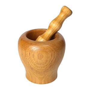Juego de Mortero y Pilón de Madera Natural para Moler Ajo, Pimienta y Especias - Product Image 1