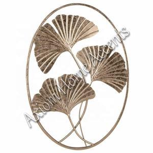 Art mural minimaliste en métal avec design géométrique Pièce élégante pour salon ou bureau moderne par Axiom Home Accents - Product Image 1