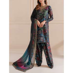 Shalwar Kameez pour femmes, tenue classique, tissu doux et respirant, robe traditionnelle d'été pour femmes. - Product Image 6
