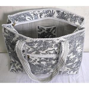 Bolso Tote Acolchado Floral de Algodón Indio Hecho a Mano, Bolso de Hombro para Mujer, Bolso de Compras Estilo Boho - Product Image 4