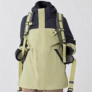 Veste de pluie unisexe avec logo personnalisé, coupe-vent imperméable, veste de randonnée et de camping en plein air - Product Image 5