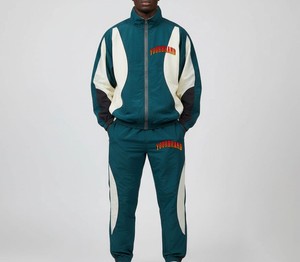 Conjunto de Chaqueta y Pantalones Impermeables de Invierno para Hombre, Ropa Deportiva Urbana, Marca Privada, Proveedor Mayorista - Product Image 1
