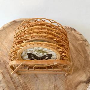 Juego de Posavasos de Ratán con Diseño de Mariposa y Soporte para Decoración de Fiestas, Agrega un Toque Único con Diseño de Mariposa a las Decoraciones de Fiesta, de la India - Product Image 4