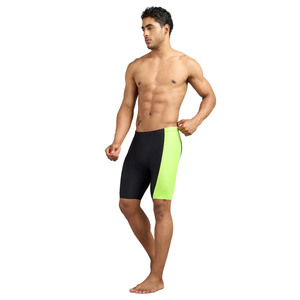 Shorts de yoga pour hommes à taille mi-haute en Spandex/Polyester sans coutures - Anti-plis, écologiques, séchage rapide, contrôle élastique, style urbain - Product Image 1
