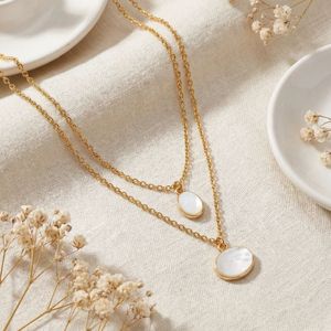 Collar de Moda con Colgante de Doble Capa para Mujeres y Niñas - Joyería de Cadena de Doble Capa Antideslustre (WN008W) - Product Image 2
