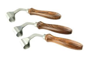 Herramienta de herrero para caballos, hoja de acero con borde afilado, mango de madera, cuchillo de Hof suizo para animales - Product Image 6