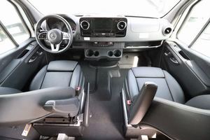 Offre exceptionnelle : Mercedes-Benz Sprinter Cab Chassis 3500XD d'occasion 2021 - Product Image 2