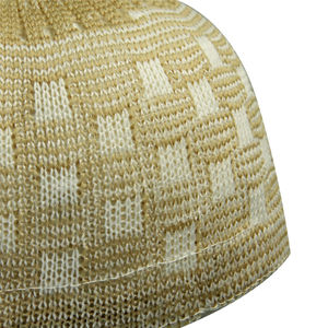 Chapeau de prière musulman personnalisé pour hommes, chapeau Kufi doux et respirant, fabricant en gros, fabriqué au Pakistan - Product Image 3