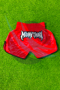 Shorts de boxe Muay Thai pour hommes rouges, taille haute élastique, satin brodé, séchage rapide, entraînement de combat, logo personnalisé, vêtements MMA - Product Image 2