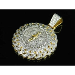 Pendentif médaillon en argent sterling avec sertissage de pierres détaillé et style streetwear - Product Image 3