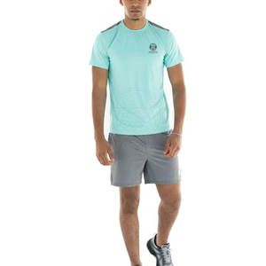 ชุดเสื้อยืดและกางเกงขาสั้นสำหรับออกกำลังกายผู้ชาย ผ้าซับเหงื่อ เหมาะสำหรับการฝึกซ้อมและฟิตเนส - Product Image 6