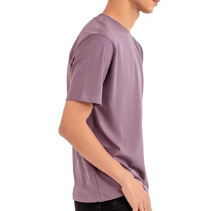 T-shirt homme de qualité supérieure, 100% coton, longueur classique, manches courtes, col montant, imprimé. - Product Image 2