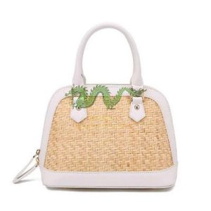 Sac fourre-tout bohème sophistiqué d'inspiration vintage en jonc de mer et jacinthe d'eau, grande capacité, fait main, écologique, élégant et tendance - Product Image 4