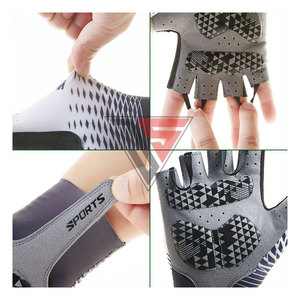 ถุงมือปั่นจักรยานแบบครึ่งนิ้วสำหรับผู้ชาย กันลื่น ระบายอากาศได้ดี พิมพ์ลายซิลิโคน กันน้ำ หน้าจอสัมผัสได้ ปิดด้วยซิป สำหรับปั่นจักรยานเสือภูเขา/MTB - Product Image 5