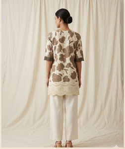 Women Cotton Kurta Floral Printed V Neck 3/4 Sleeve <b>Embroidered</b> Hem Casual Indian Ethnic <b>Tunic</b> Top - Product Image 2