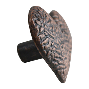 Bouton de meuble vintage coloré, idéal pour la décoration intérieure et hôtelière, poignée de tiroir en fer forgé, boutons faits à la main, peints en rouge - Product Image 3