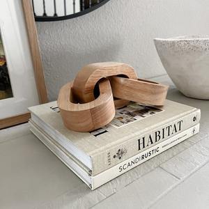 Décoration en chaîne de maillons en bois et marbre, sculpture artisanale à 5 maillons pour table basse, salon, bureau - Product Image 6