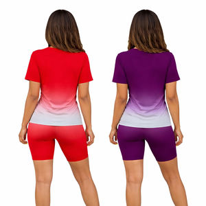 Conjunto de 2 piezas para mujer: camiseta degradada y pantalones cortos de ciclista, atuendo informal de verano para fitness, conjunto a juego, chándal para mujer - Product Image 2