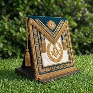 Badge en cuir bleu marine franc-maçon avec franges dorées, à coudre, broderie 3D, taille personnalisée et style classique - Product Image 3