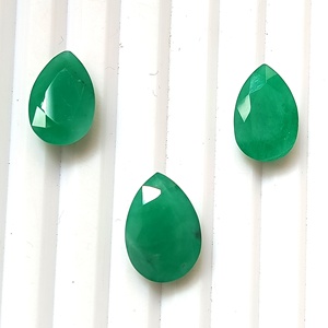 Conjunto de 3 Piezas de Esmeralda Zambiana Natural de 14.40 Quilates, Corte Pera, Facetada, para Joyería - Product Image 3